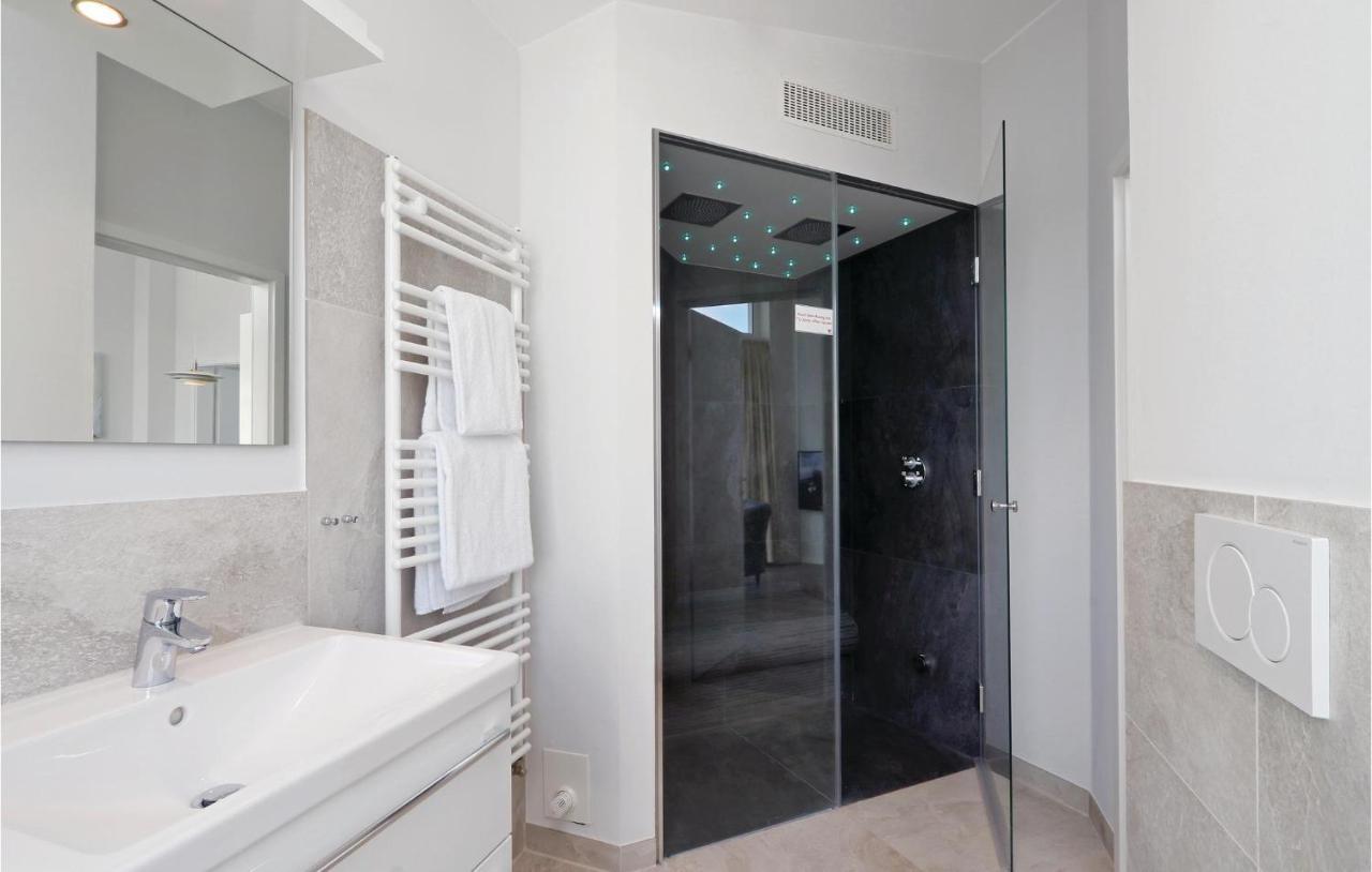 Duenenvilla Penthouse Superior พริวาลล์ ภายนอก รูปภาพ